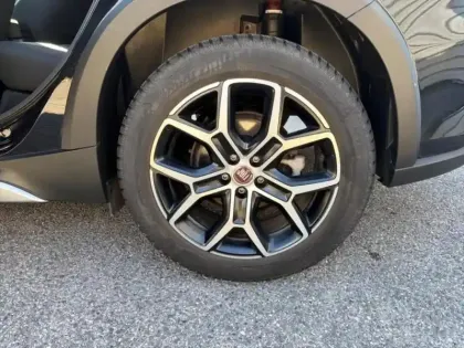 Photo 10 Fiat Tipo Gén. II Ph2 MY23 Cross 5