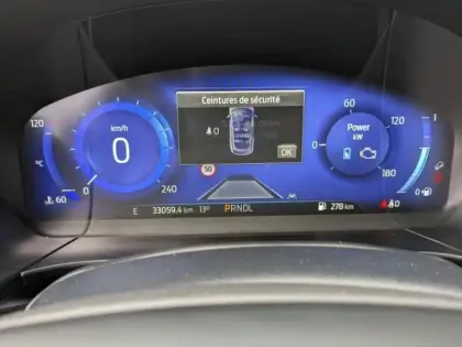 Photo 10 Ford Kuga  2.5 Duratec 190ch FHEV E85 Graphite Tech Edition BVA