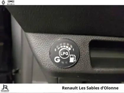 Photo 14 Renault Clio  1.0 TCe 100ch Evolution GPL