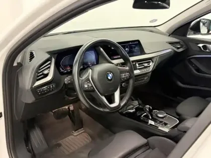 Photo 5 BMW Serie 1 Série 1 118i 136ch Edition Sport