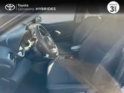Photo 10 Toyota Yaris  116h Dynamic 5p MY22