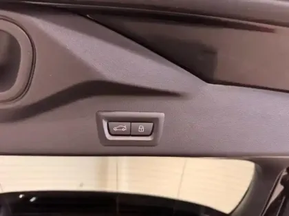 Photo 13 BMW X5  xDrive50e 489ch M Sport