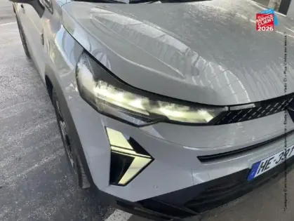 Photo 12 Renault Captur  1.6 E-Tech full hybrid 145ch Techno