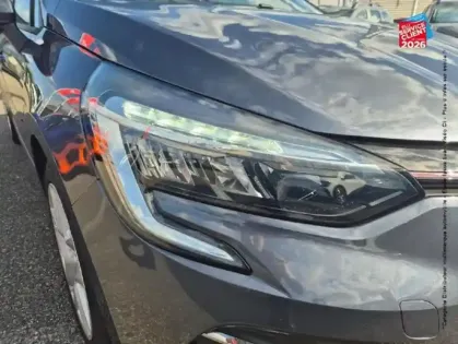 Photo 12 Renault Clio  1.6 E-Tech 140ch Business -21