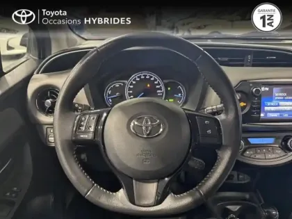 Photo 7 Toyota Yaris  HSD 100h Business 5p