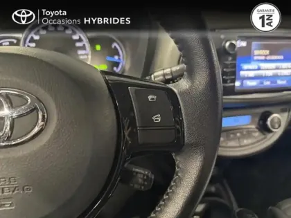 Photo 12 Toyota Yaris  HSD 100h Business 5p