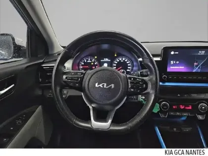 Photo 10 Kia Stonic Gén. I Ph2 Blue Edition 5