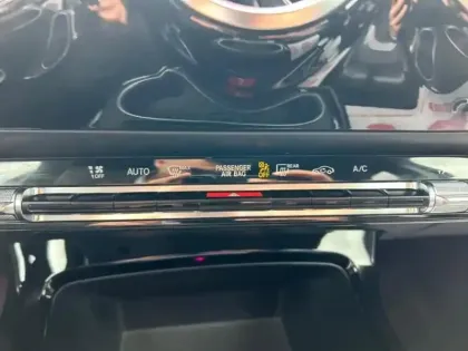 Photo 12 Mercedes Classe A Gén. IV (W177) Ph1 Progressive Line 5