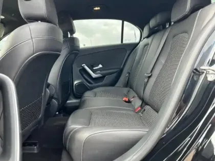 Photo 9 Mercedes Classe A Gén. IV (W177) Ph1 Progressive Line 5