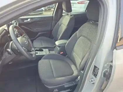 Photo 9 Ford Focus  1.5 EcoBlue 120ch ST-Line BVA