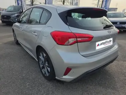Photo 6 Ford Focus  1.5 EcoBlue 120ch ST-Line BVA