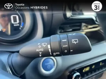 Photo 6 Toyota Yaris  116h Design 5p MY22