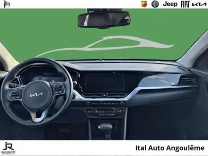 Photo 7 Kia Niro  1.6 GDi 105ch ISG + électrique 43.5ch Lounge DCT6 MY22