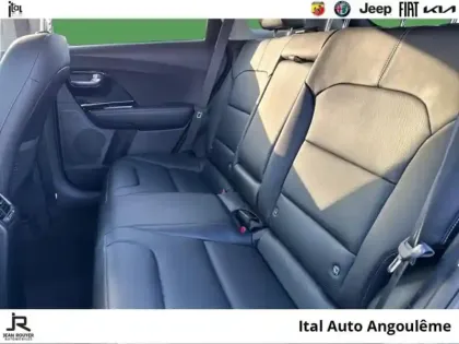 Photo 9 Kia Niro  1.6 GDi 105ch ISG + électrique 43.5ch Lounge DCT6 MY22