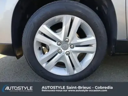 Photo 8 Peugeot 2008  1.2 PureTech 82ch E6.c Style S&S