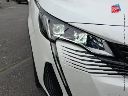 Photo 12 Peugeot 3008  1.5 BlueHDi 130ch S&S GT EAT8