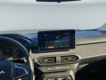 Photo 8 Dacia Jogger  1.0 ECO-G 100ch Extreme+ 7 places