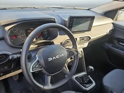 Photo 7 Dacia Jogger  1.0 ECO-G 100ch Extreme+ 7 places