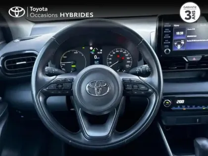 Photo 12 Toyota Yaris  116h Dynamic 5p MY22