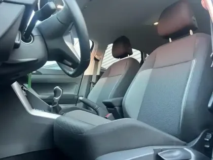 Photo 6 Volkswagen Polo  1.0 TSI 95ch VW Edition