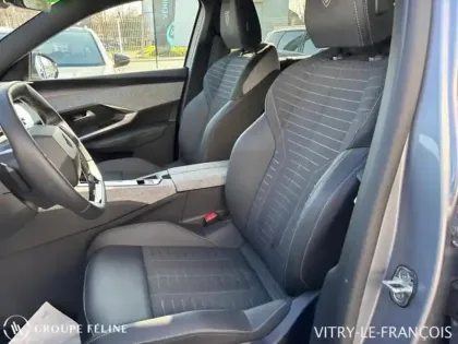 Photo 8 Peugeot 5008  Hybrid 136ch GT e-DCS6