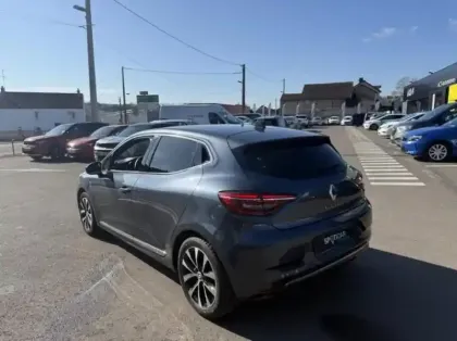 Photo 6 Renault Clio  1.6 E-Tech 145ch full hybrid Techno