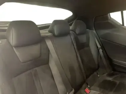 Photo 11 Toyota C-HR  184h Collection 2WD E-CVT MC19