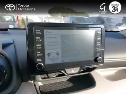 Photo 14 Toyota Yaris  116h Iconic 5p MY22