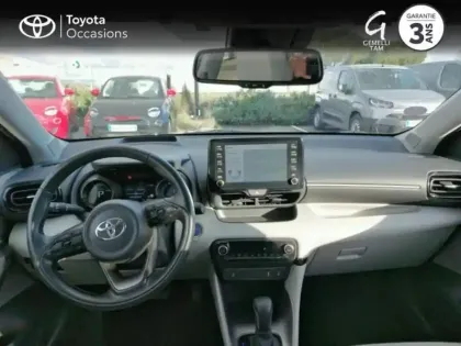 Photo 7 Toyota Yaris  116h Iconic 5p MY22