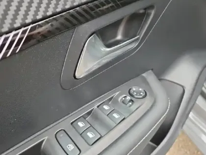 Photo 11 Peugeot 208  1.2 100ch S&S Allure