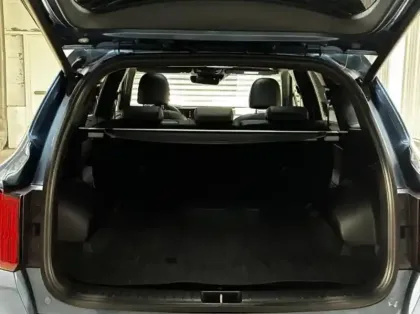 Photo 8 Kia Sorento  1.6 T-GDi 230ch HEV Premium BVA6 4x2