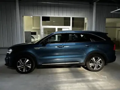 Photo 7 Kia Sorento  1.6 T-GDi 230ch HEV Premium BVA6 4x2