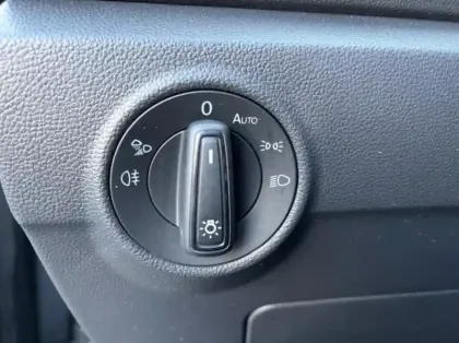 Photo 14 Volkswagen T-roc  1.0 TSI 110ch Life