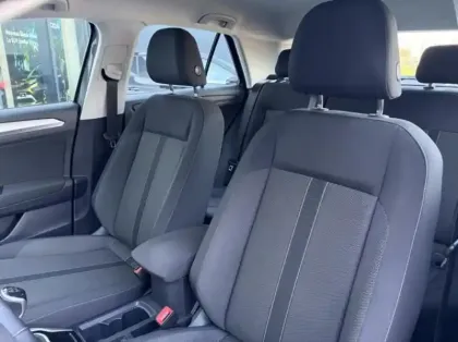 Photo 13 Volkswagen T-roc  1.0 TSI 110ch Life