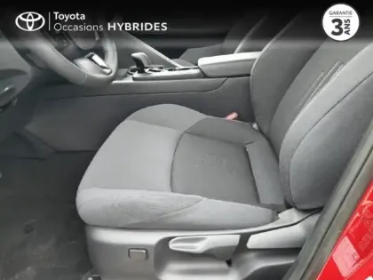 Photo 11 Toyota C-HR  2.0 Hybride Rechargeable 225ch Design MY25