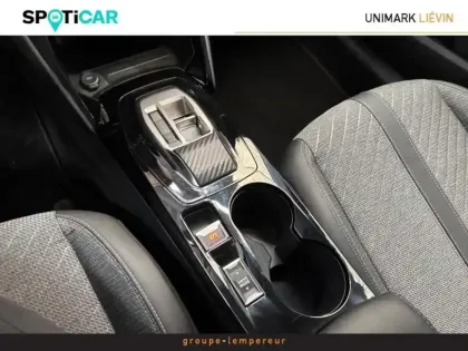 Photo 11 Peugeot 208  1.2 Hybrid 100ch Allure e-DCS6