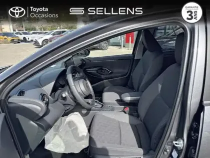 Photo 10 Toyota Yaris  116h Design 5p MY25