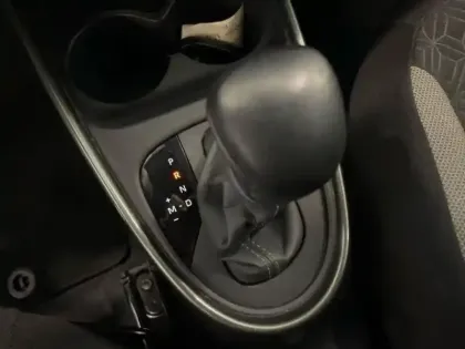 Photo 14 Toyota Aygo  X 1.0 VVT-i 72ch Design