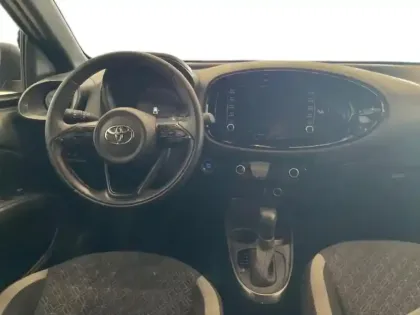 Photo 10 Toyota Aygo  X 1.0 VVT-i 72ch Design