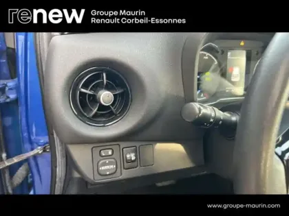 Photo 14 Toyota Yaris  100h Dynamic 5p