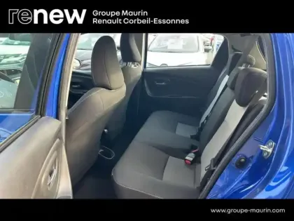 Photo 10 Toyota Yaris  100h Dynamic 5p