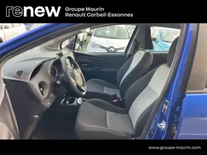 Photo 12 Toyota Yaris  100h Dynamic 5p