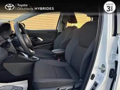 Photo 10 Toyota Yaris  116h Dynamic 5p