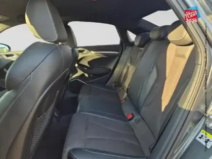 Photo 10 Audi A3  Berline 1.0 TFSI 115ch S line S tronic 7