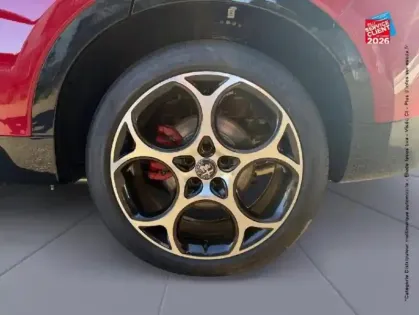 Photo 9 Alfa Romeo Tonale  1.3 Ibrida Plug-In 280ch Veloce AT6 e-Q4