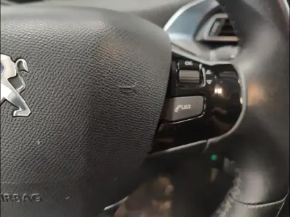 Photo 13 Peugeot 308  SW 1.5 BlueHDi 130ch S&S Active Business