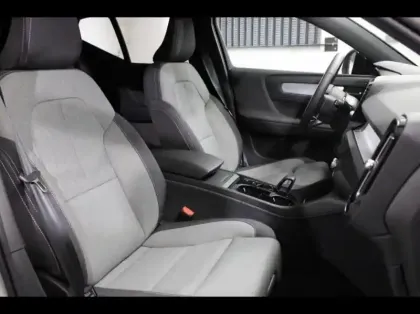 Photo 15 Volvo Xc40  B3 163ch Plus DCT 7