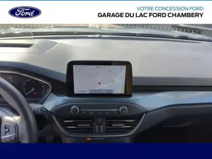 Photo 10 Ford Focus  1.0 Flexifuel mHEV 125ch Titanium X Business