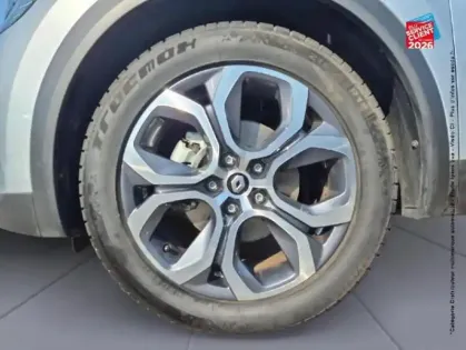 Photo 24 Renault Captur  1.6 E-Tech hybride 145ch Techno