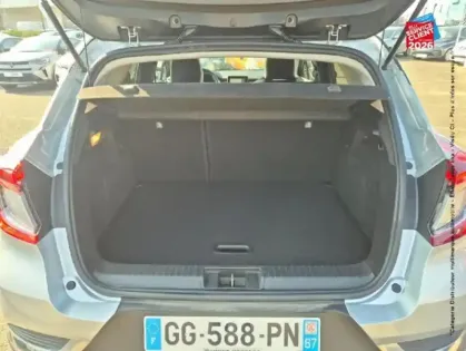 Photo 7 Renault Captur  1.6 E-Tech hybride 145ch Techno